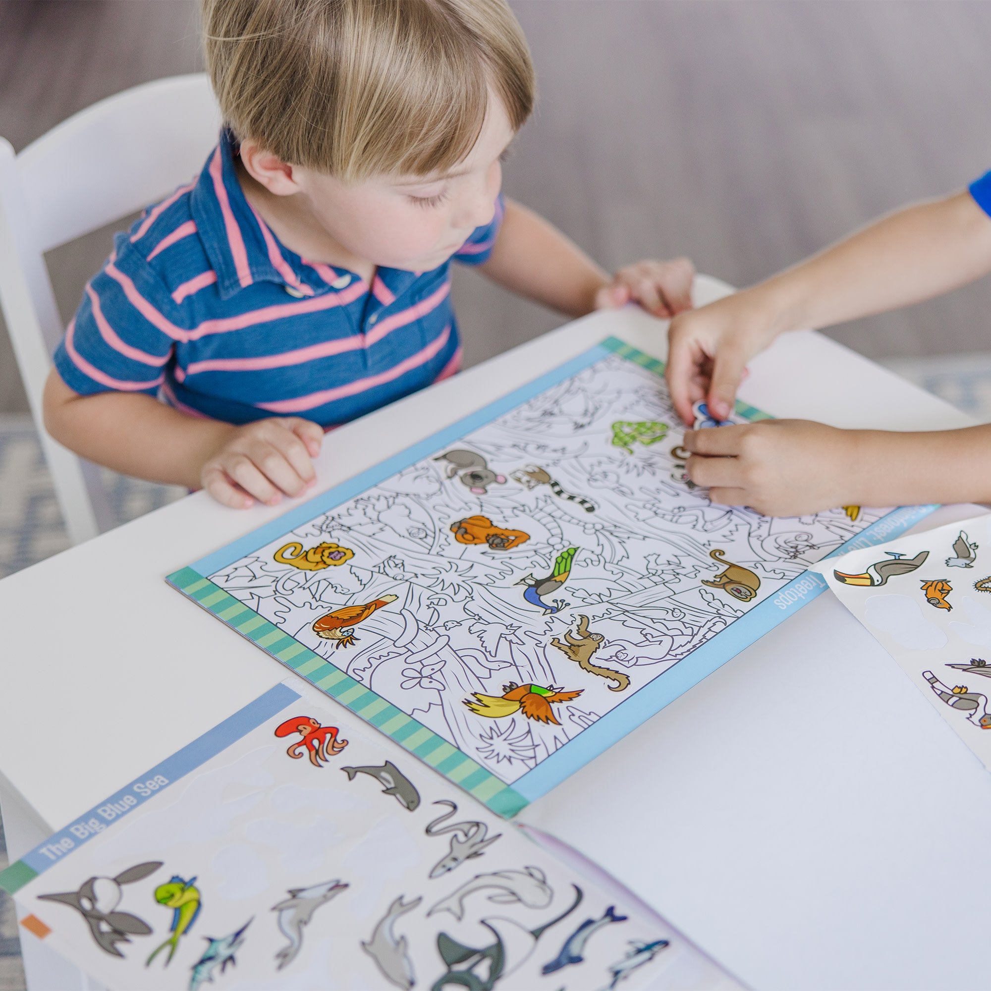Melissa & Doug Seek & Find Sticker Pad ?C Animals - Image 3