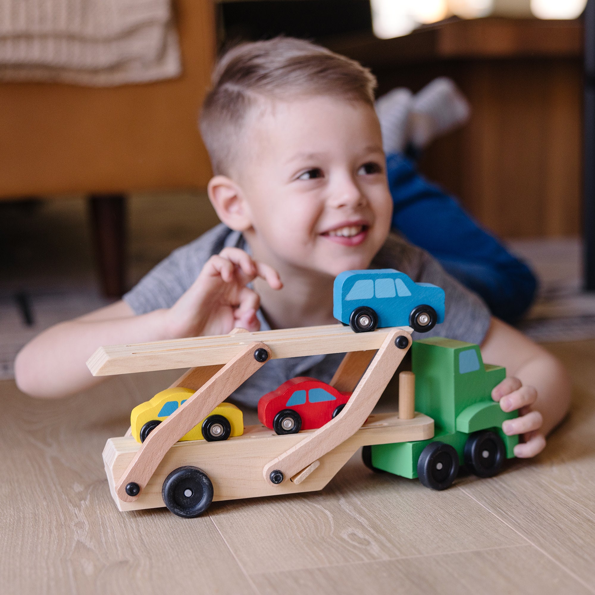 Melissa & Doug Wooden Car Carrier - Image 7