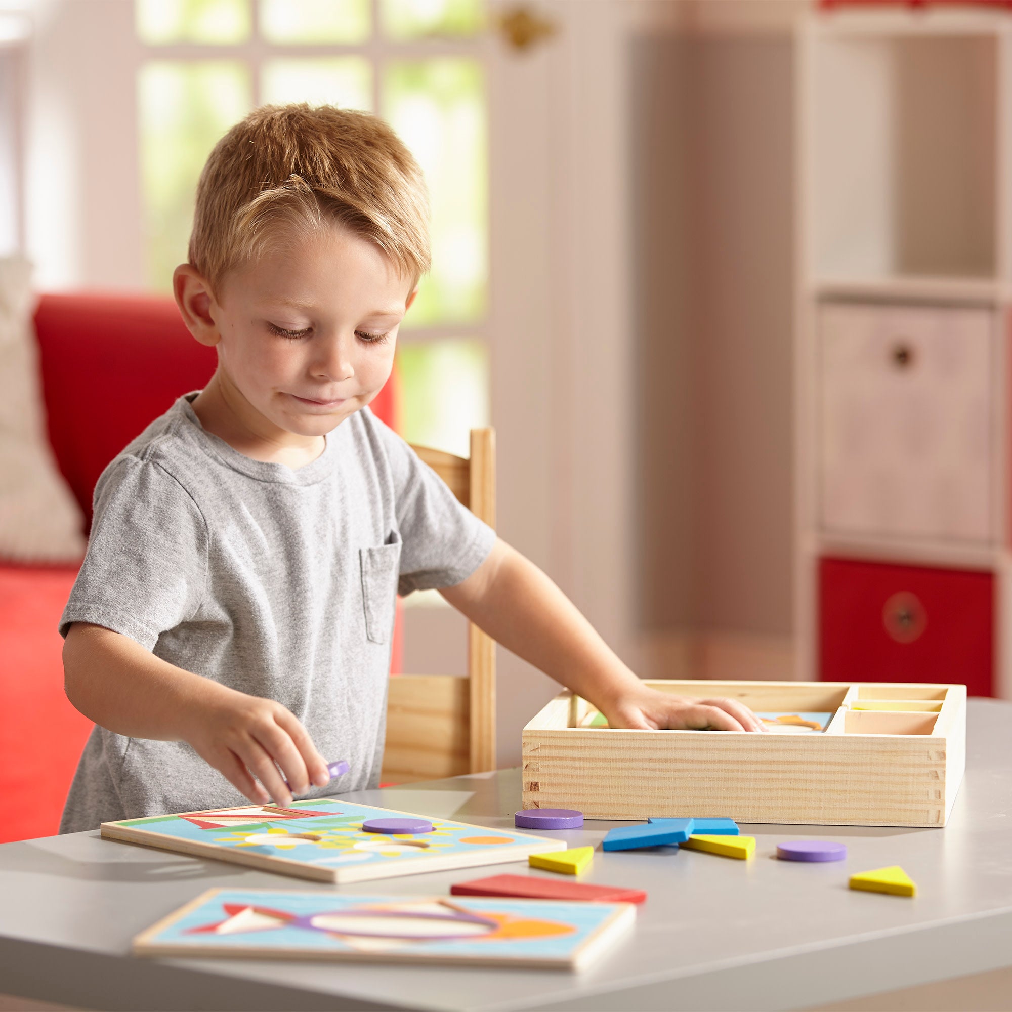 Melissa & Doug Beginner Pattern Blocks - Image 7