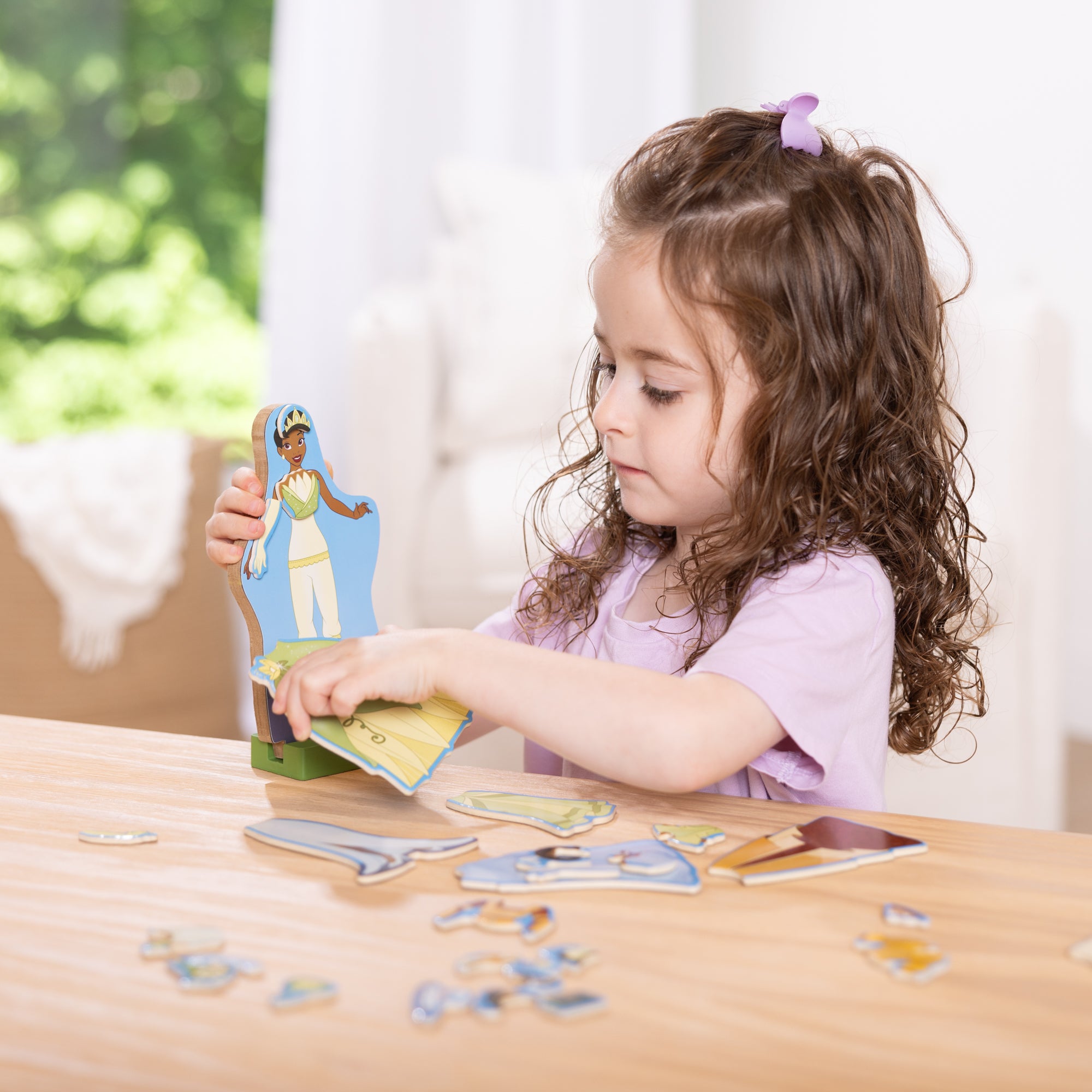 Melissa & Doug Disney Princess Tiana Wooden Magnetic Dress-Up Play Set - Image 8