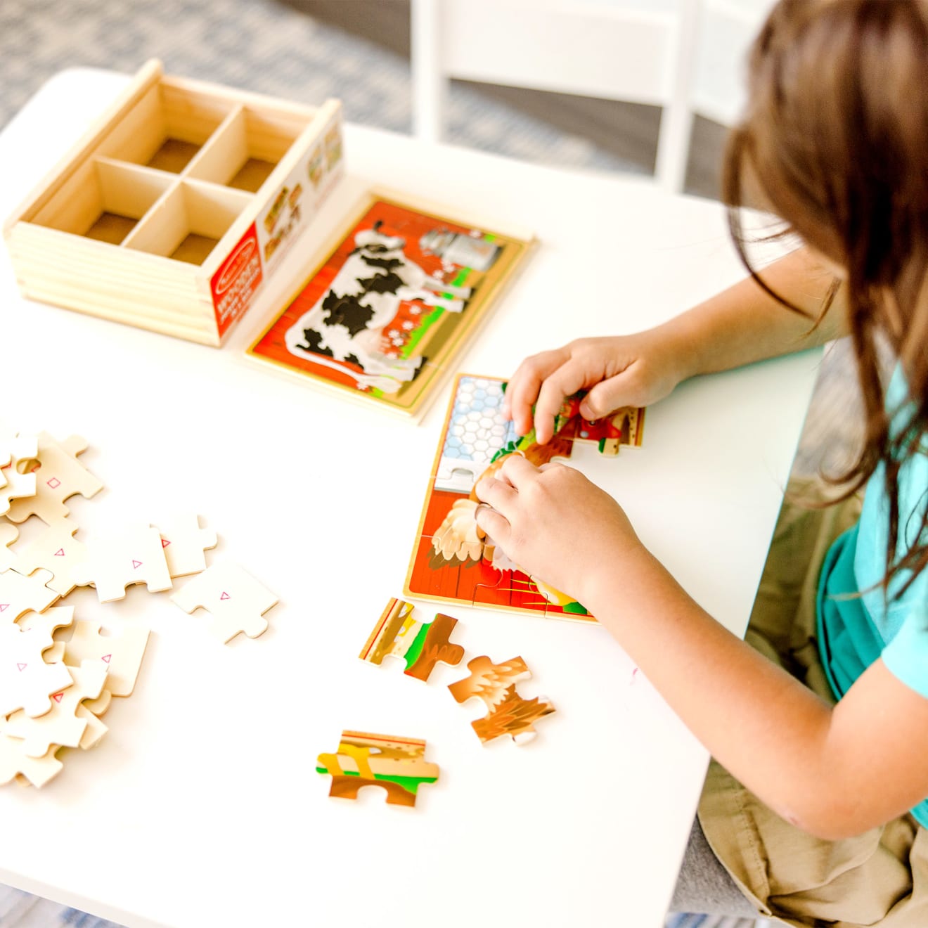 Melissa & Doug Farm Animals Jigsaw Puzzles in a Box - Image 2