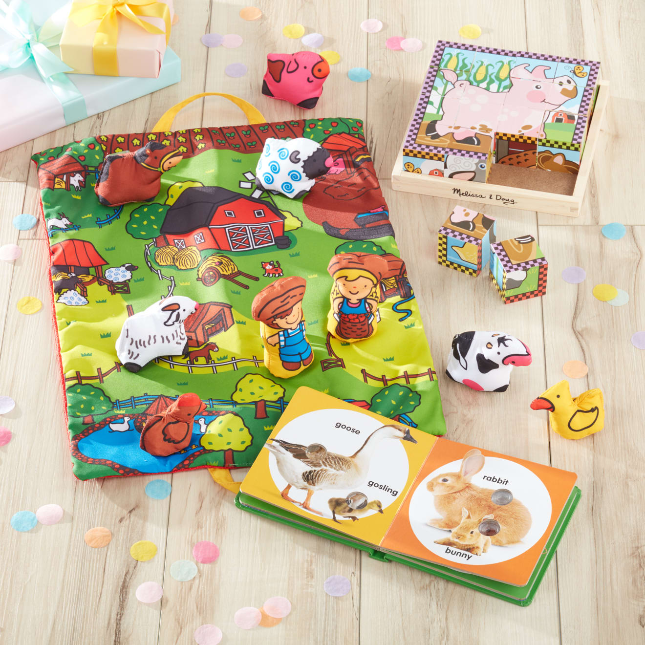 Melissa & Doug K??s Kids Take-Along Farm Play Mat - Image 5