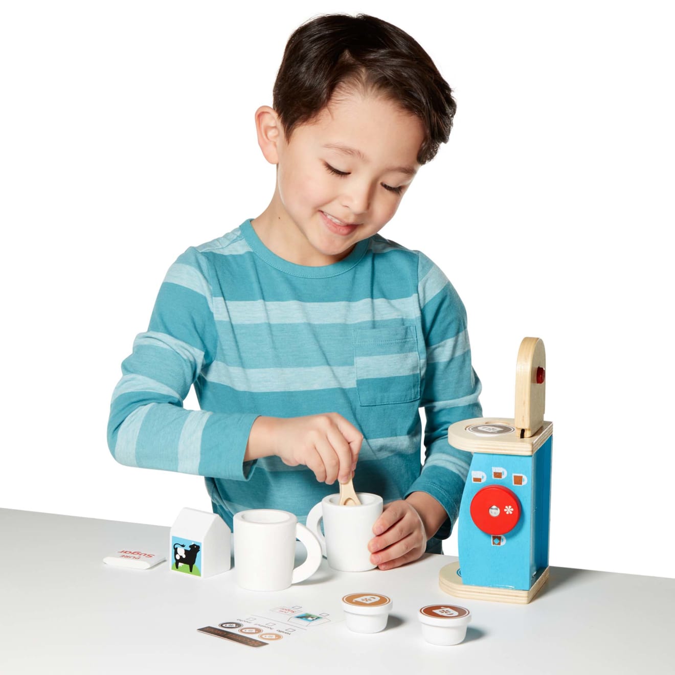 Melissa & Doug Wooden Brew & Serve Coffee Set - Image 8